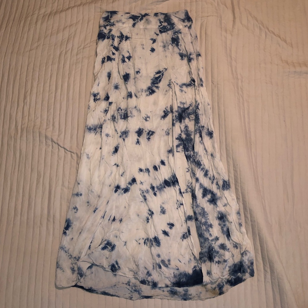 Akira blue and white tie-dye maxi skirt with slit